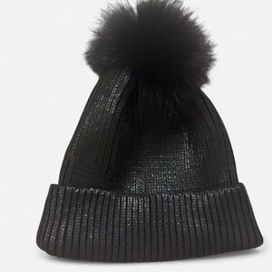 Arienne Landau Black Knit Pom-Pom Beanie